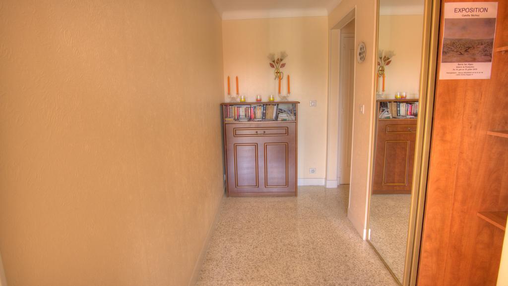 Studio 3 Etoiles Vue Mer 150M Plages Parking Clim Wifi Cannes Room photo